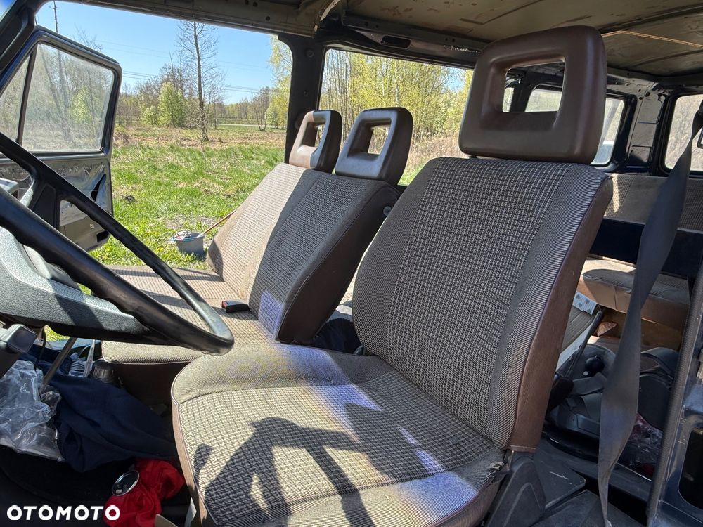 KOMPLET FOTELI VOLKSWAGEN T3 CARAVELLE - 1