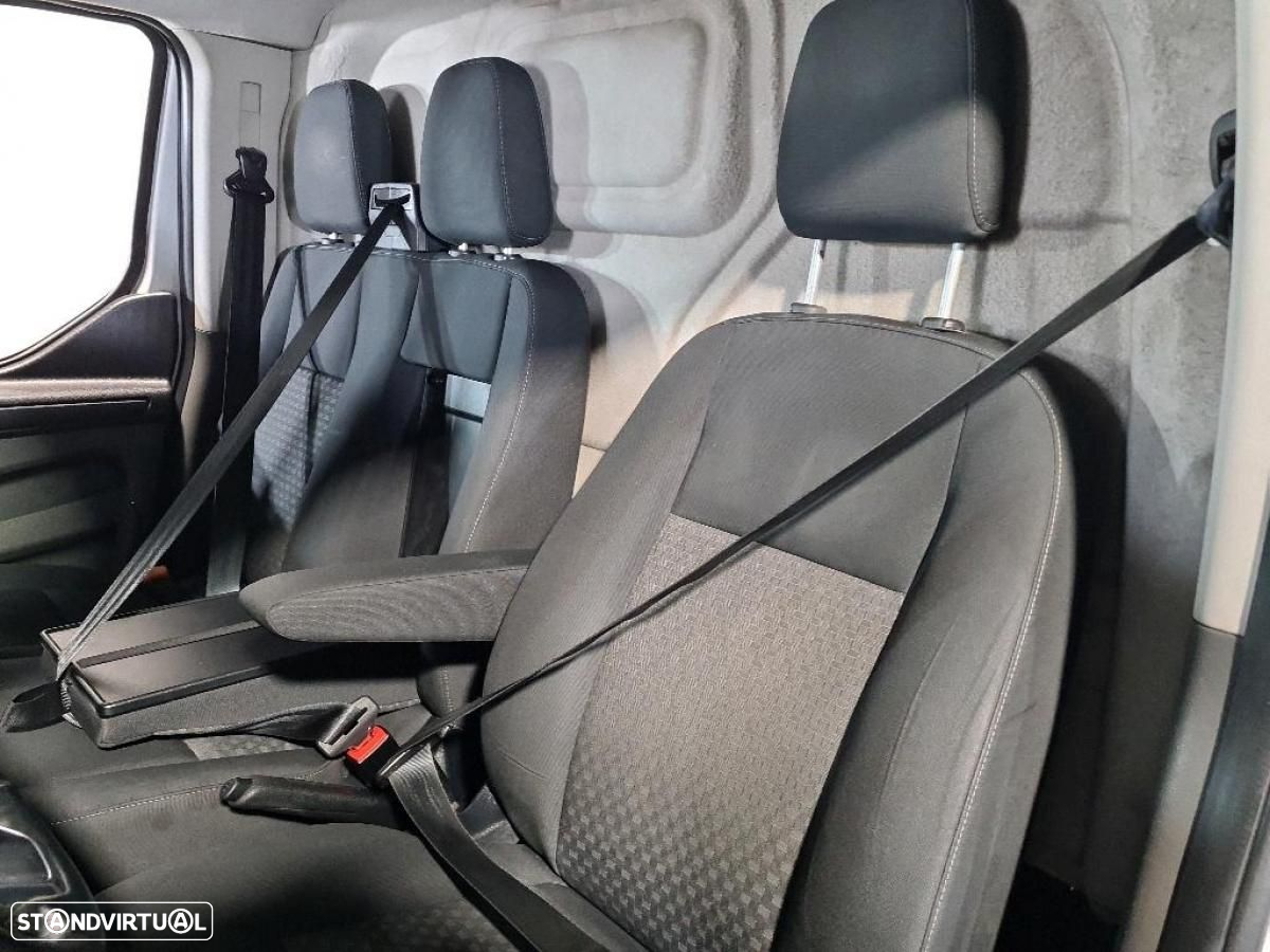 Ford Transit custom 280 2.0 TDCI L1H2 TECTO ALTO TREND C/IVA - 3