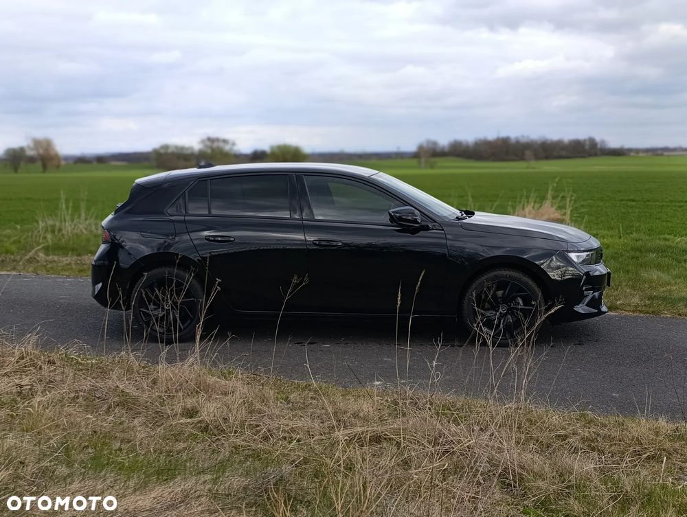 Opel Astra 1.2 T GS Line S&S - 6