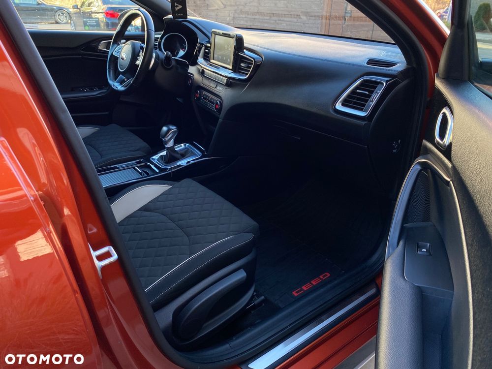 Kia ProCeed 1.4 T-GDI DCT7 OPF GT LINE - 8