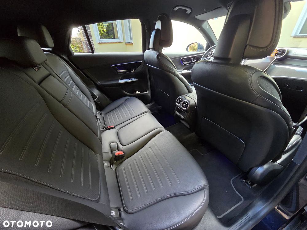 Mercedes-Benz GLC - 11