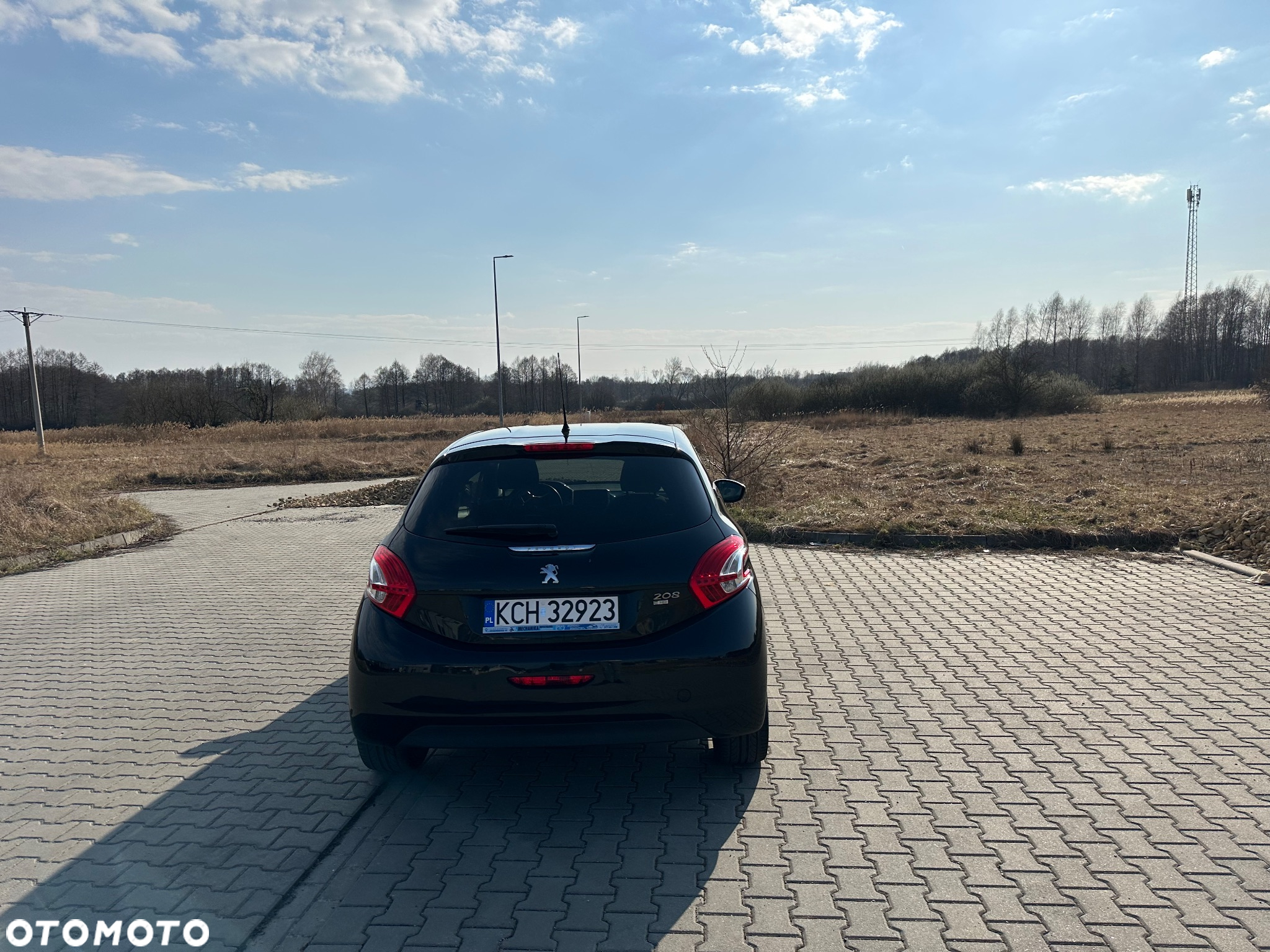 Peugeot 208 1.6 e-HDi Active STT - 6