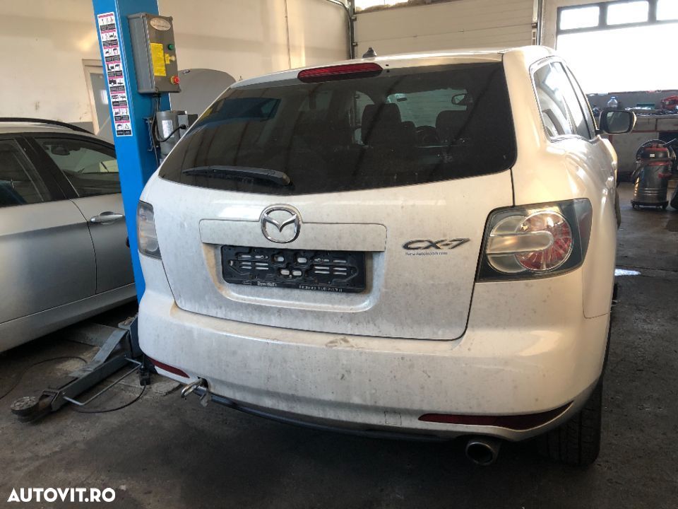 Dezmembrez piese Mazda CX7 - 4