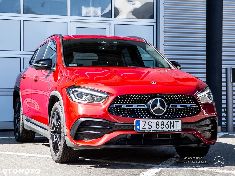Mercedes-Benz GLA 250e AMG Line - 9