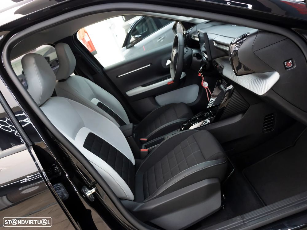 Citroën e-C3 44 kWh Autonomia Conforto Max - 13