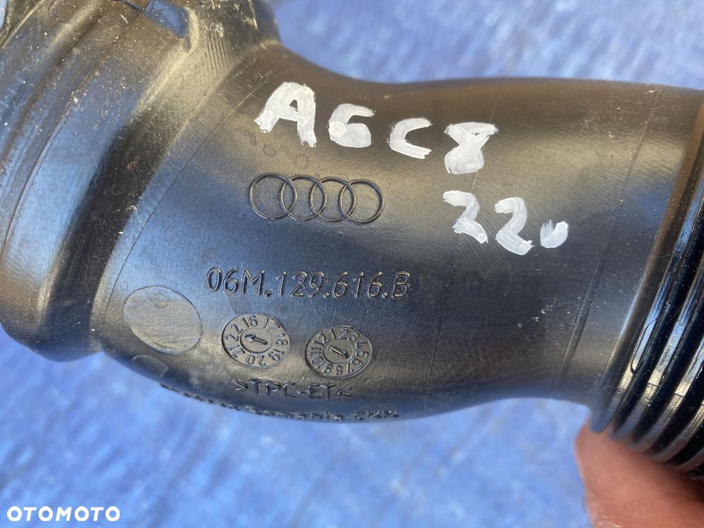AUDI A6 C8 4K0 06M129616B RURA DOLOT POWIERZA FILTR POWIETRZA ORYGINAŁ - 3