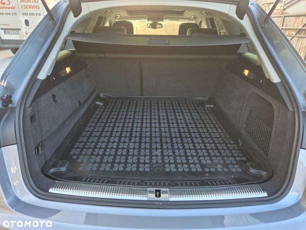 Audi A6 Allroad - 18