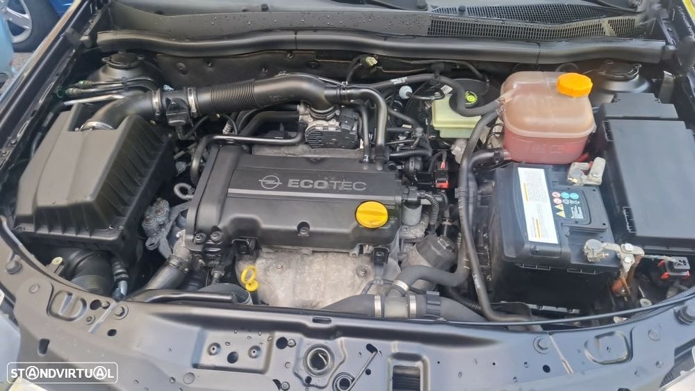 Opel Astra 1.4 Elegance - 20