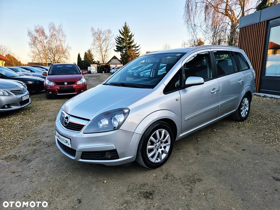 Opel Zafira 1.8 Cosmo - 29