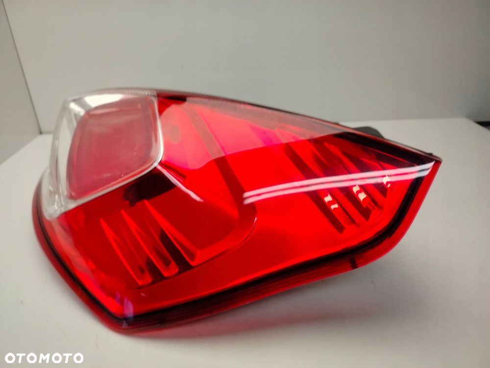 ford fiesta mk7 lift 12r- lampa prawy tył prawa tylna c1bb-13404-a - 3