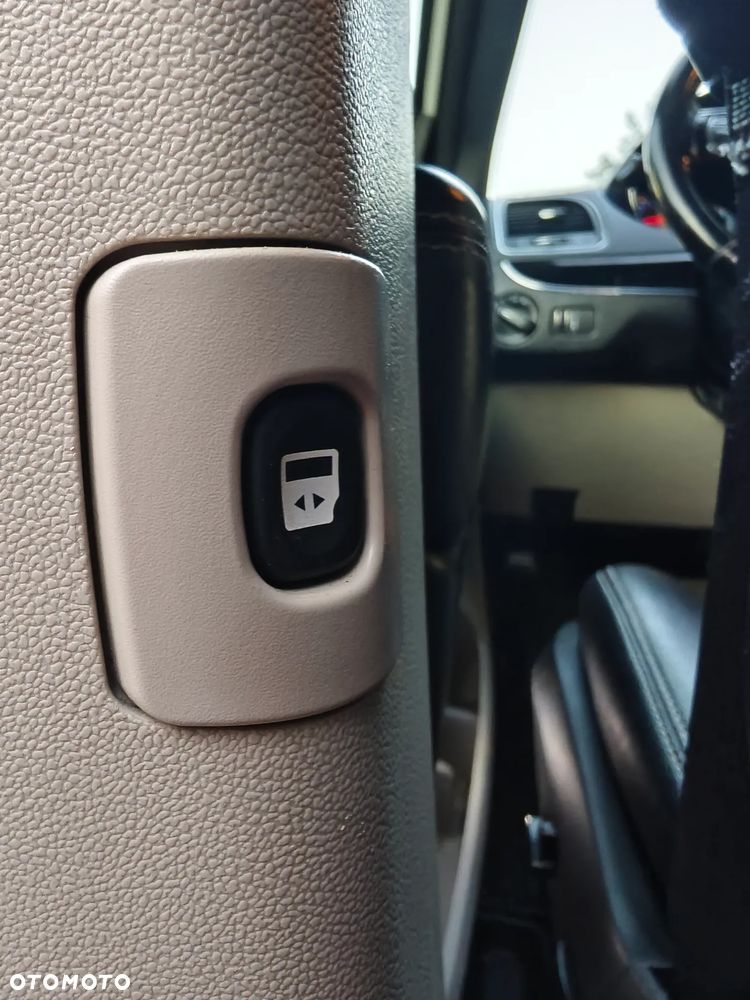 Dodge Grand Caravan - 14