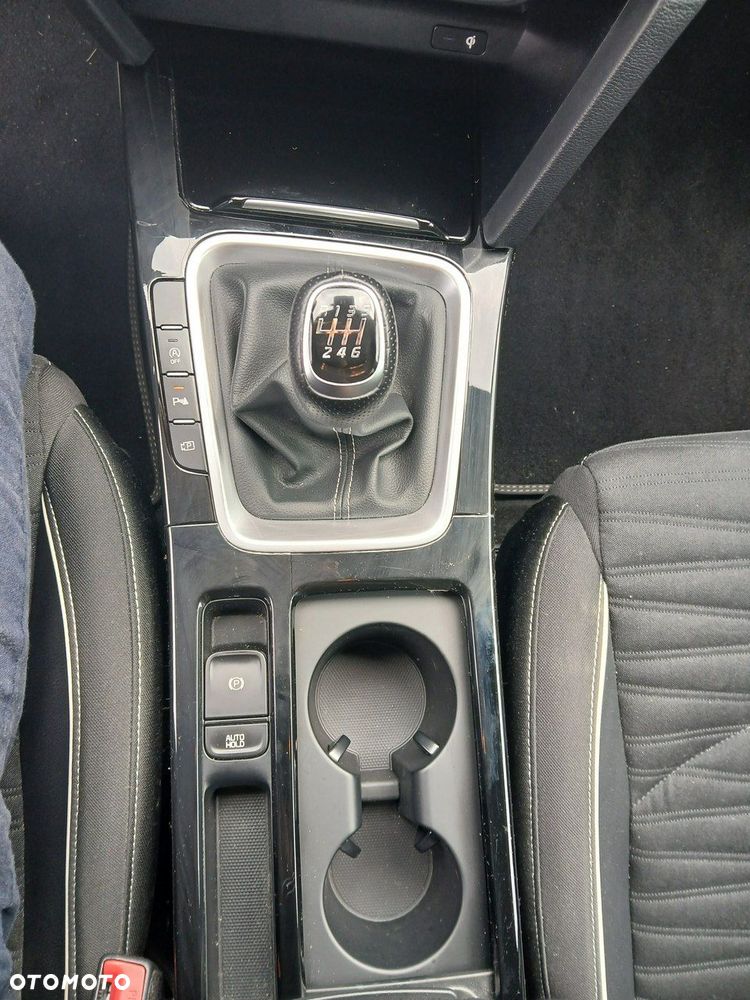 Kia Ceed 1.5 T-GDI GT-Line - 19