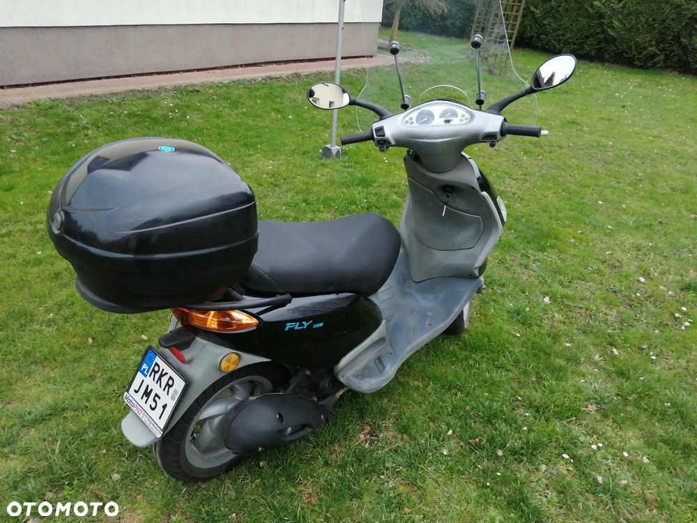 Piaggio FLY - 5