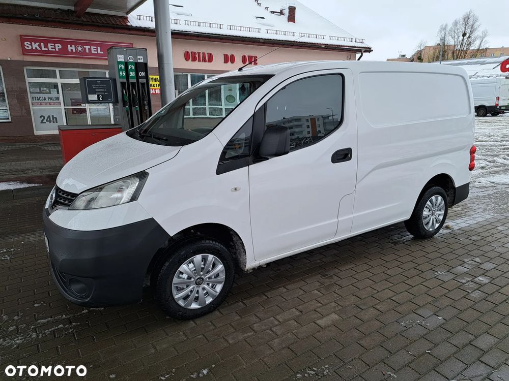 Nissan NV200 - 11