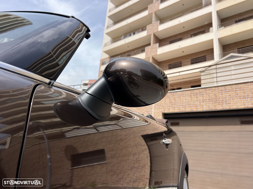 MINI Cabrio Cooper D Highgate - 32