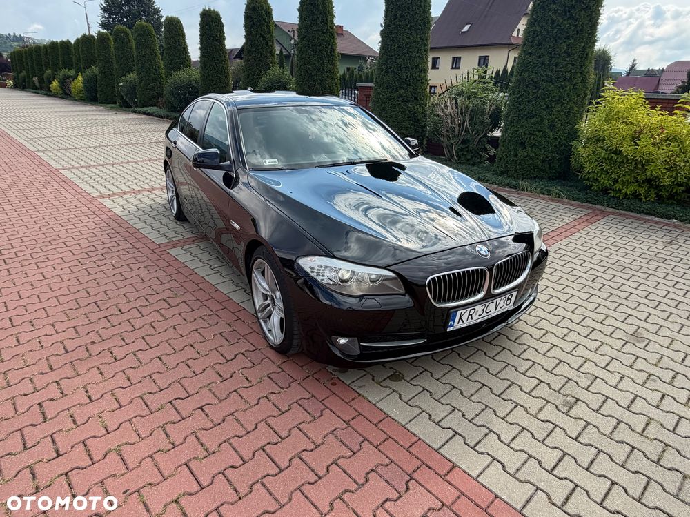BMW Seria 5 530d xDrive - 2