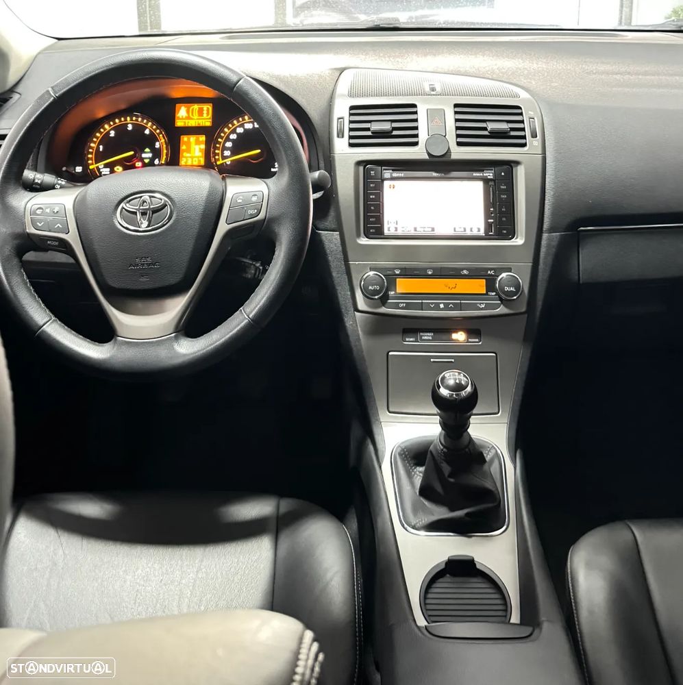 Toyota Avensis SD 2.0 D-4D Exclusive +Pele+GPS - 8