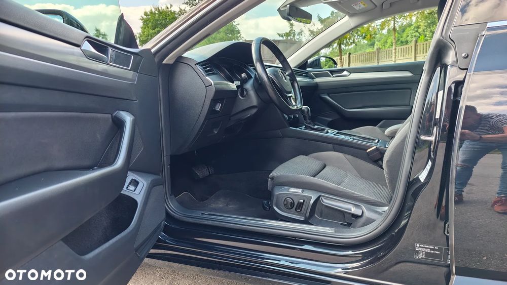 Volkswagen Arteon 2.0 TDI SCR DSG Elegance - 18