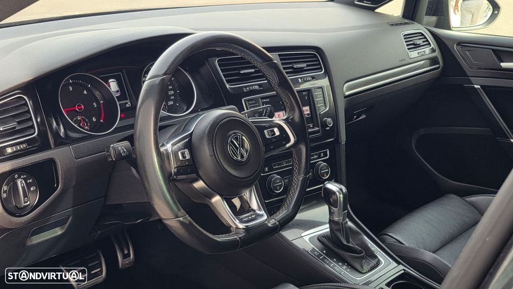 VW Golf 2.0 TDI GTD DSG - 11