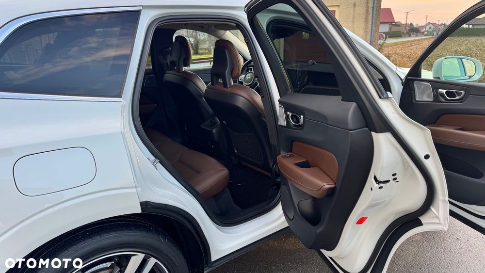 Volvo XC 60 D5 AWD Inscription - 17