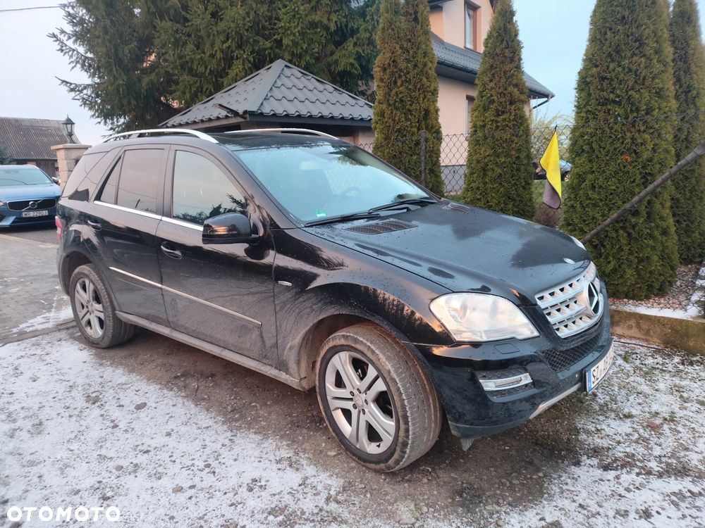 Mercedes-Benz Klasa C 250 CDI 4Matic 7G-TRONIC Edition - 2