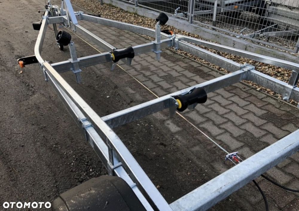 Brenderup 20130B DMC1300kg - 12