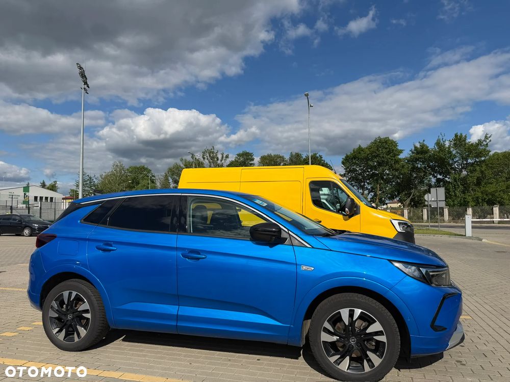 Opel Grandland X - 13