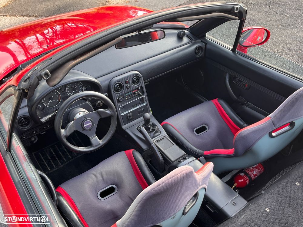 Mazda MX-5 1.8 - 8