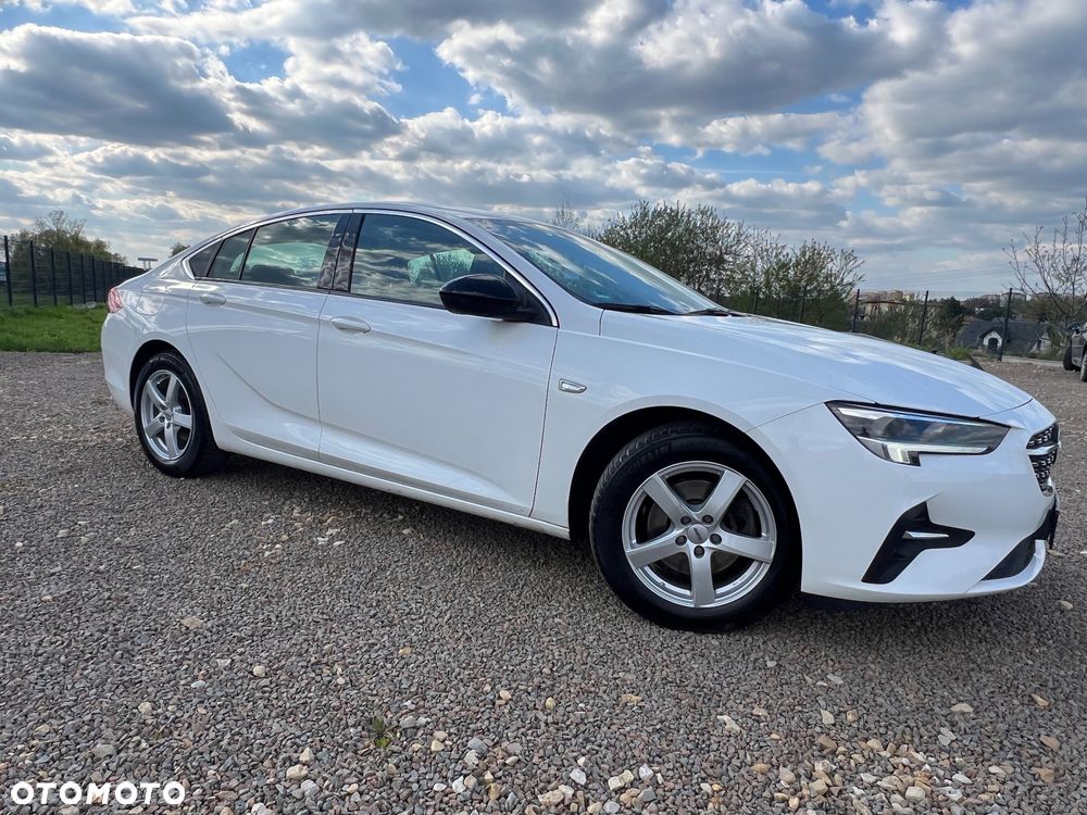 Opel Insignia 2.0 CDTI Business Elegance S&S - 2