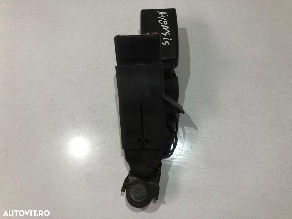 Pretensioner centura de siguranta stanga si mijloc spate 73480-05060- - 2