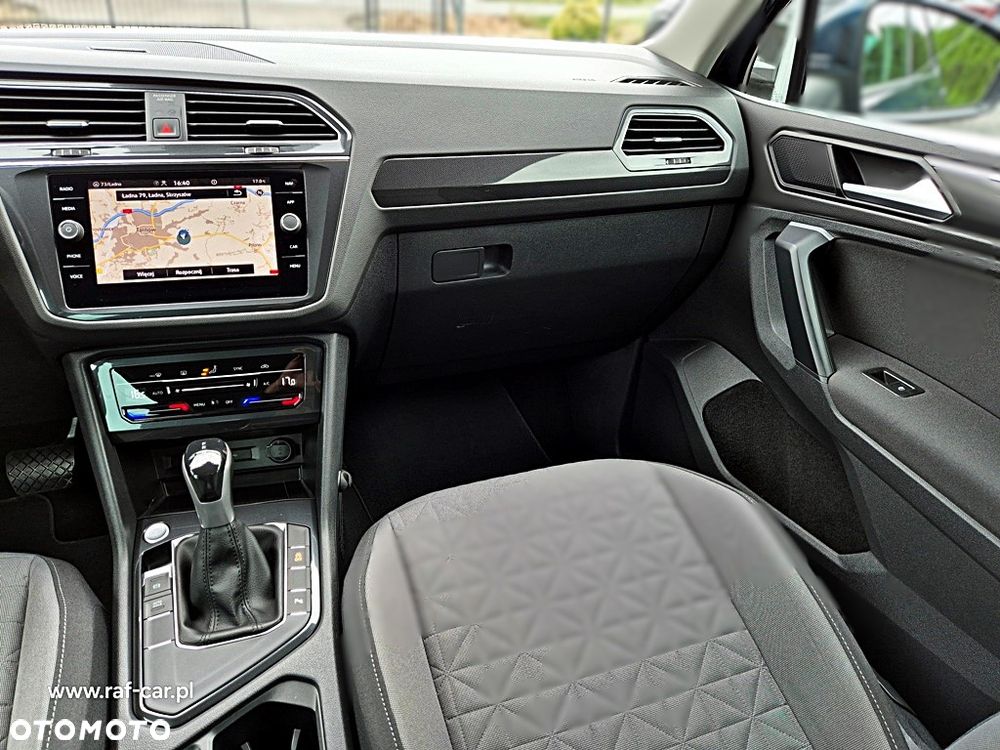Volkswagen Tiguan 2.0 TDI SCR DSG Life - 19