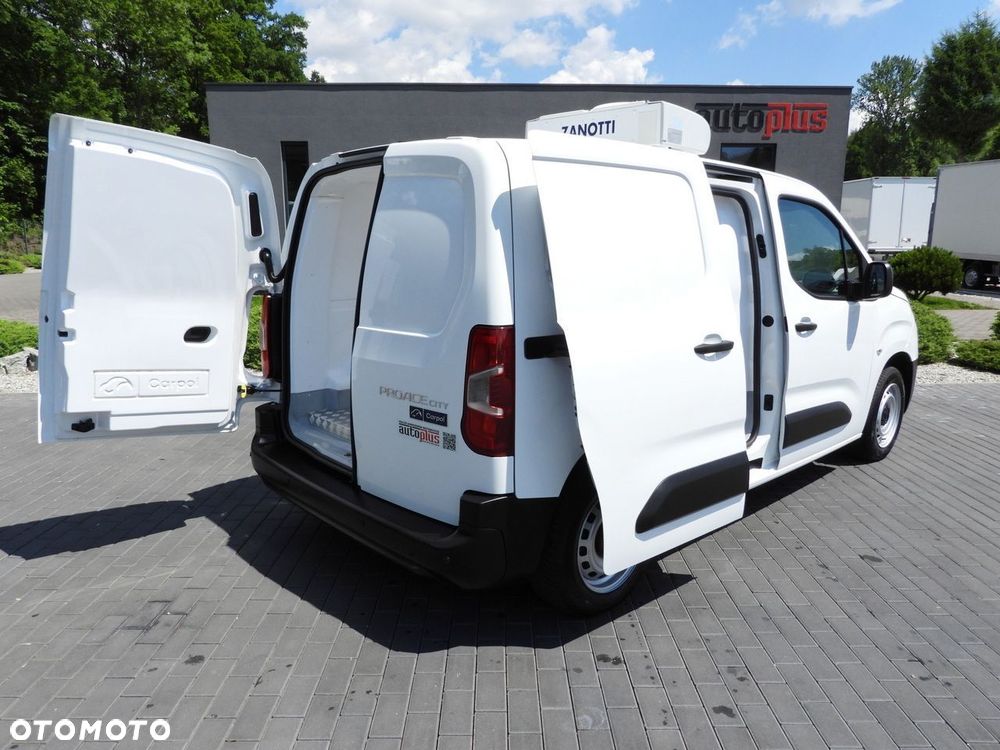 Toyota PROACE CITY  FURGON CHŁODNIA  -15*C ZASILANIE 230V TEMPOMAT KLIMATYZACJA  100KM - 4
