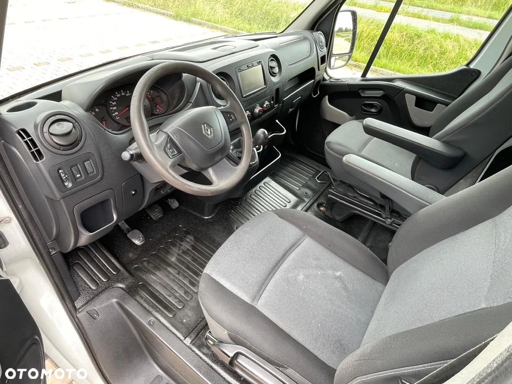 Renault Master - 11