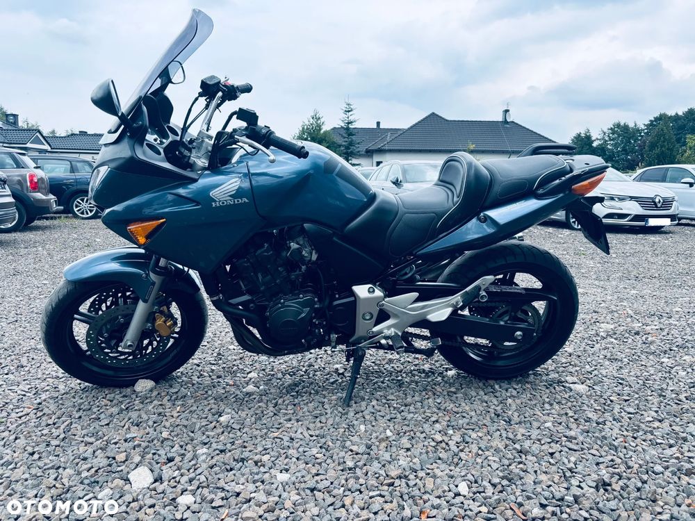 Honda CBF - 2