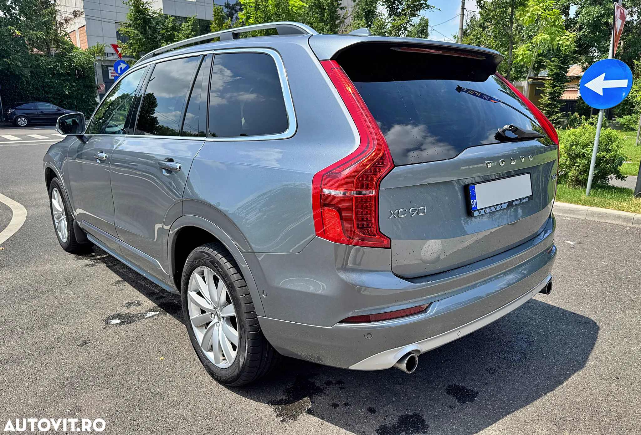 Volvo XC 90 - 3