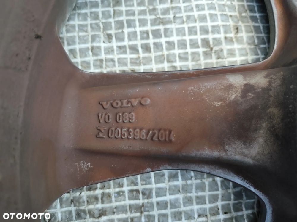 Felgi aluminiowe 4szt Komplet Volvo R-Design 18" 8Jx18 ET55 31362188 5x108 - 10