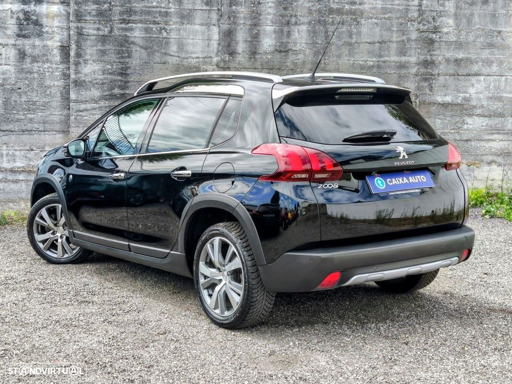 Peugeot 2008 1.2 PureTech Allure EAT6 - 3