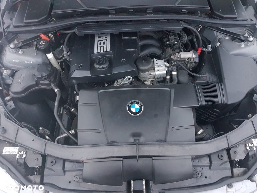 SILNIK BMW E90 E91 E92 E93 N43B20A OE - 1