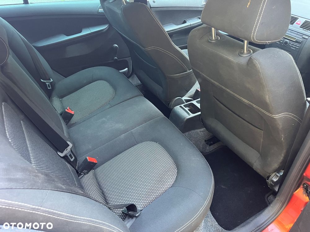 Skoda Fabia 2.0 Excellent - 14