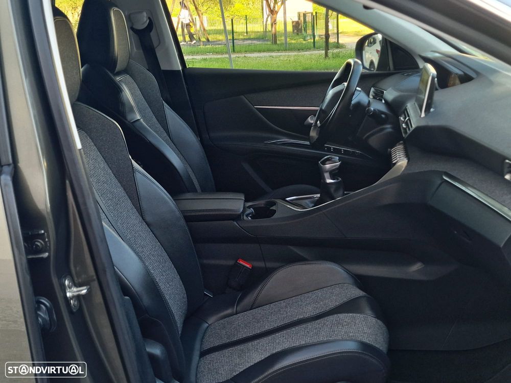 Peugeot 5008 PureTech 130 Stop & Start Allure - 13