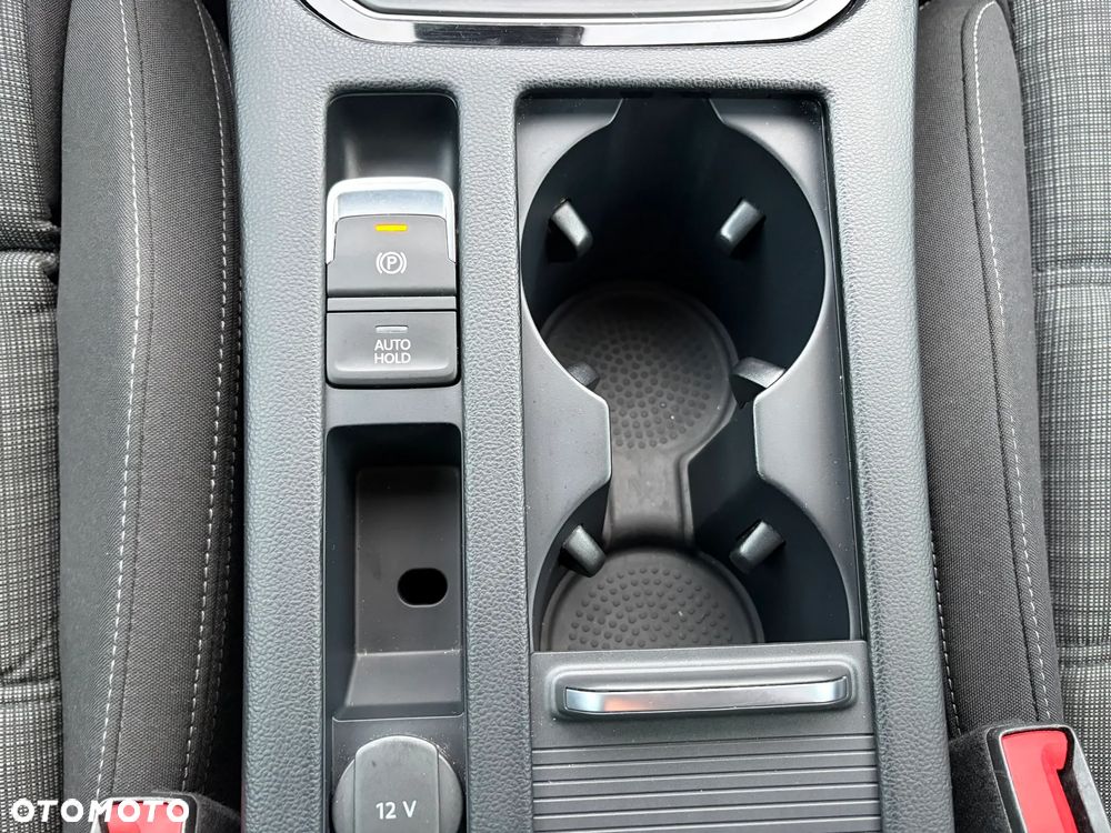 Volkswagen Passat Variant 2.0 TDI EVO Business DSG - 20