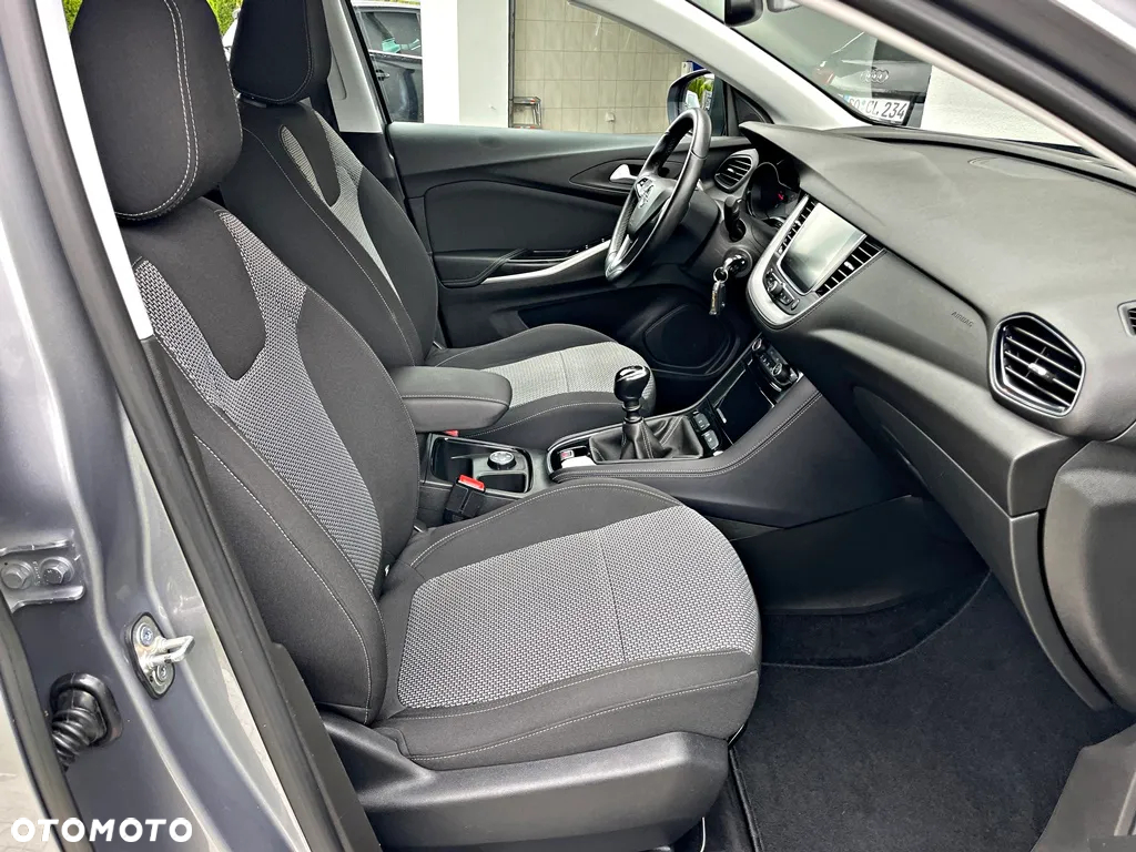 Opel Grandland X 1.5 CDTI Design&Tech S&S - 27