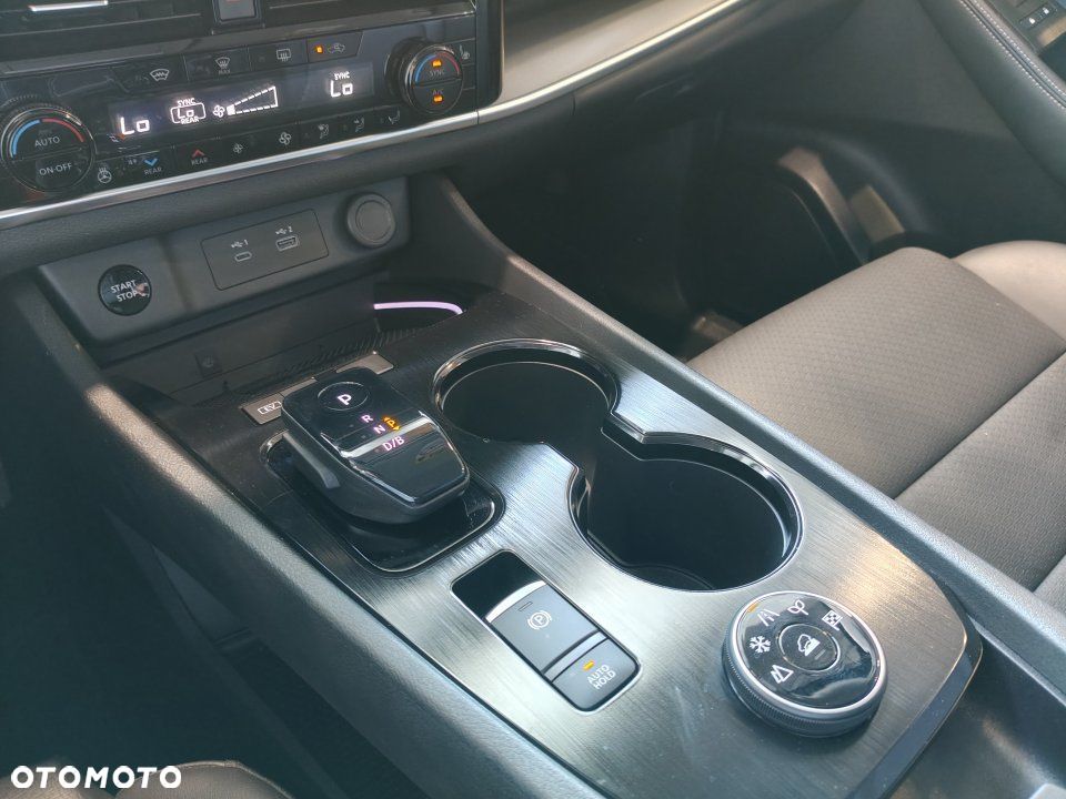 Nissan X-Trail - 11