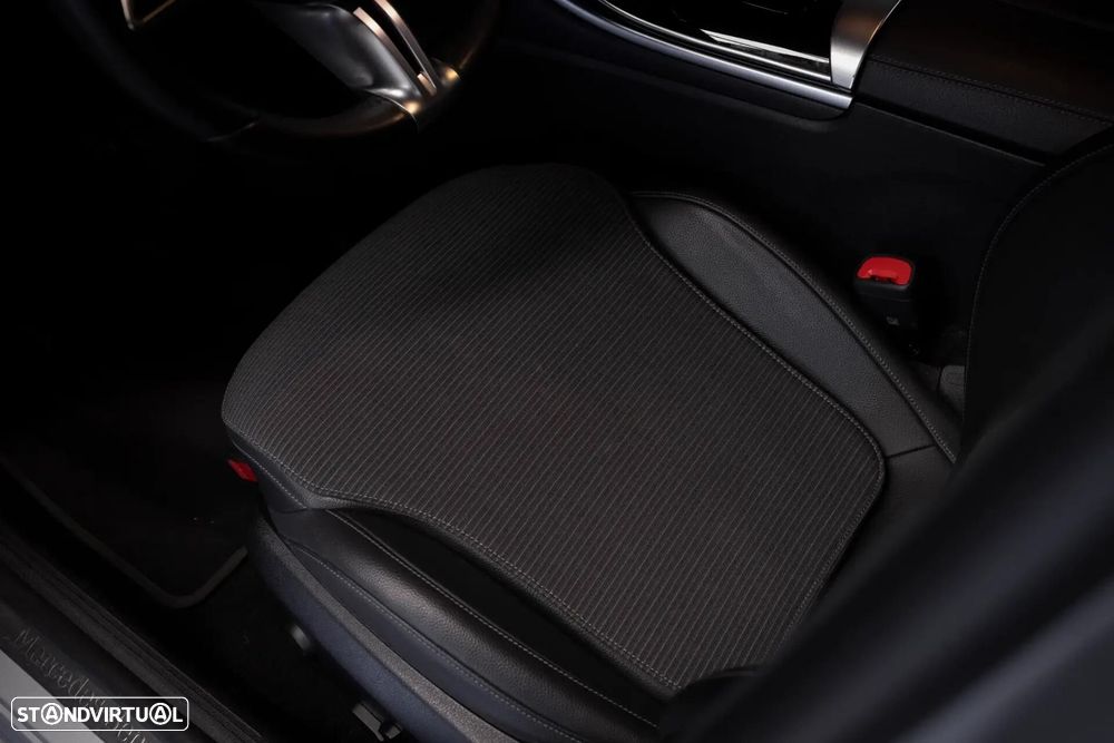 Mercedes-Benz C 300 e 9G-TRONIC Avantgarde Advanced - 34