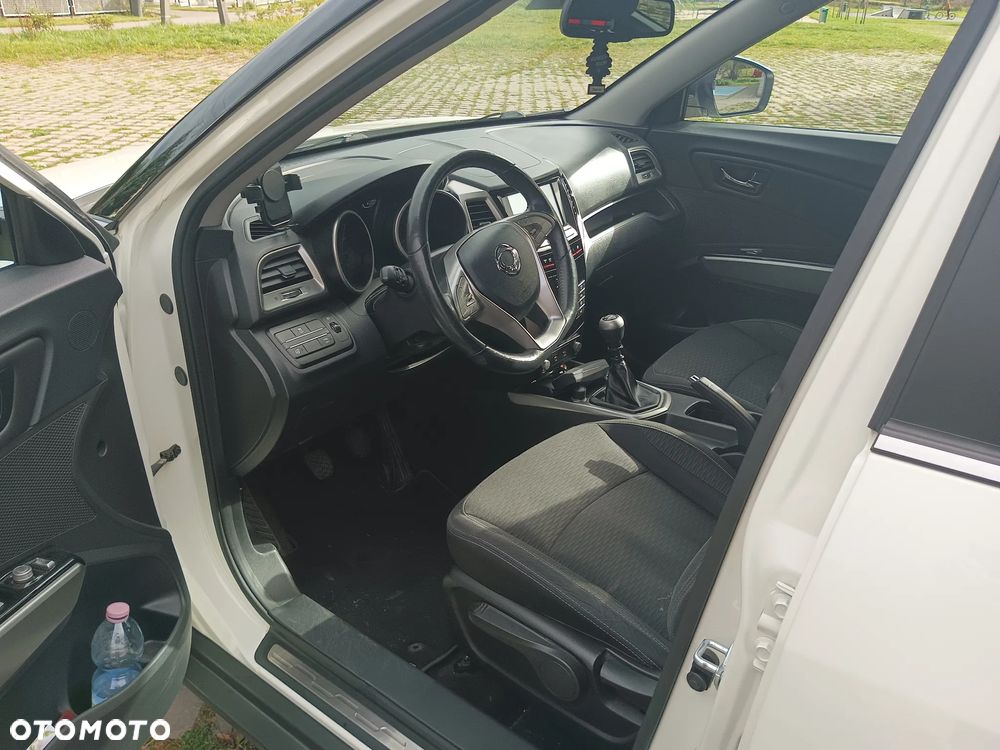 SsangYong/KGM Tivoli 1.6 Quartz - 13