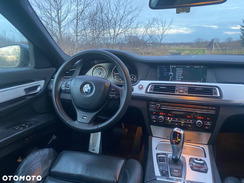 BMW Seria 7 730d Blue Performance - 15