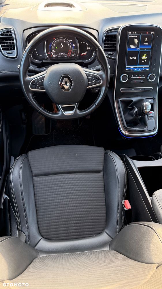 Renault Scenic - 14