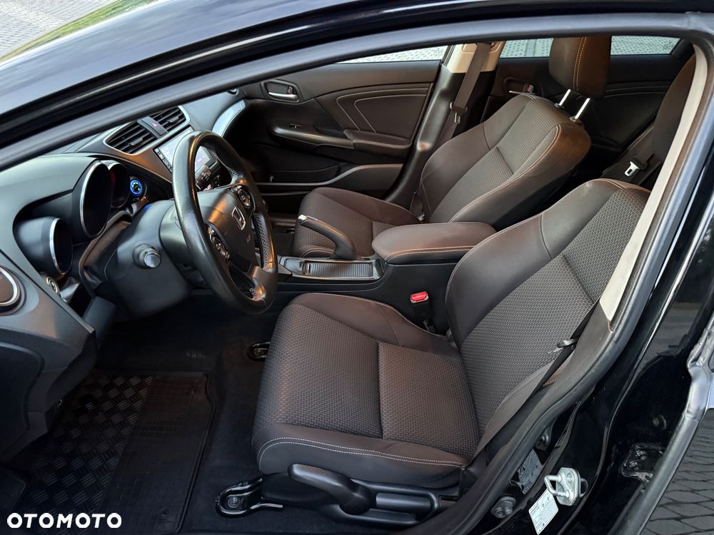 Honda Civic 1.8 Elegance (ADAS / Connect+) - 17