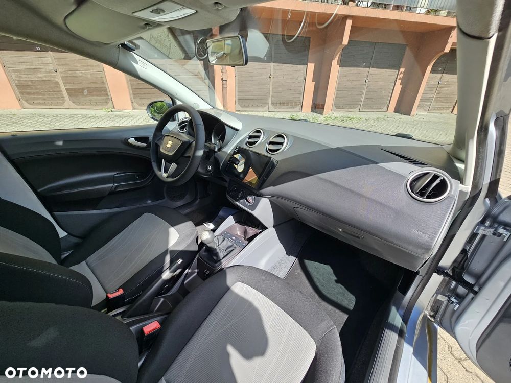 Seat Ibiza 1.4 16V Passion - 24