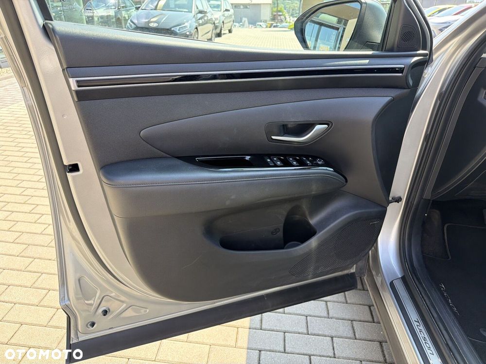 Hyundai Tucson 1.6 T-GDi HEV Platinum 2WD - 11